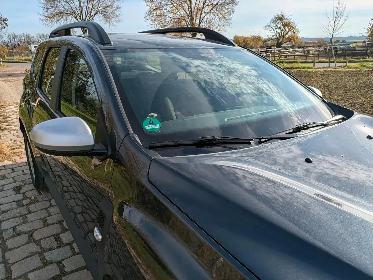 Gebraucht Dacia Duster 101 PS (74 kW) 2024 Grau SUV