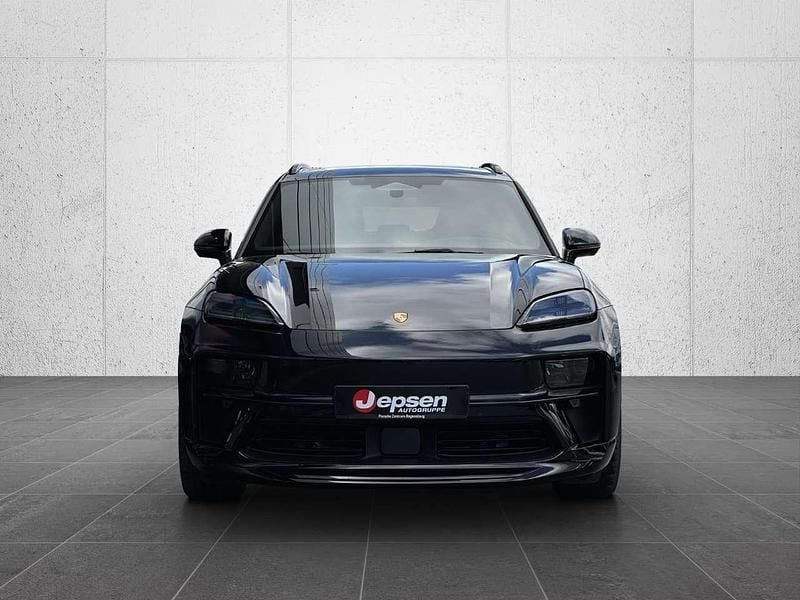 Gebraucht Porsche Macan GTS 419 kW (571 PS) 2026 Schwarz SUV