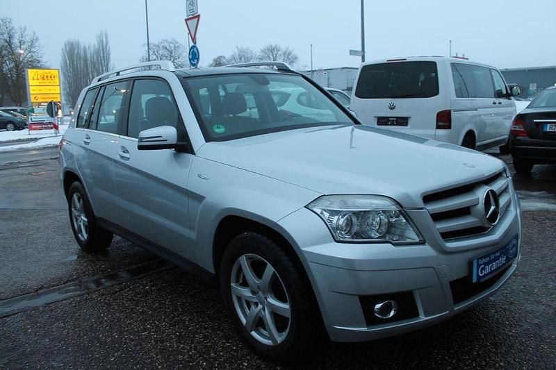 Gebraucht Mercedes GLK200 143 PS (105 kW) 2011 Silber SUV
