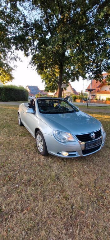 Grau Gebraucht 2008 VW Eos Cabrio | 2.400 € (Superpreis) - Bild 1/4