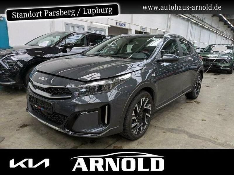 Darkpentametal (metallic) Gebraucht 2025 Kia XCeed Vision SUV | 22.789 € (Superpreis) - Bild 1/4