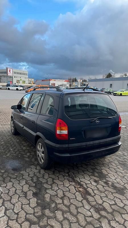 Gebraucht Opel Zafira 101 PS (74 kW) 2002 Blau Van / Kleinbus