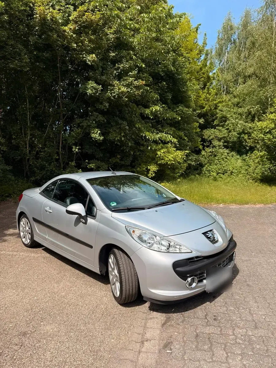 Gebraucht Peugeot 207 120 PS (88 kW) 2007 Silber Cabrio