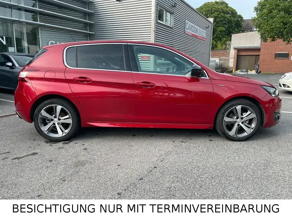 Gebraucht Peugeot 308 Allure GT-Line 131 PS (96 kW) 2016 Rot Limousine