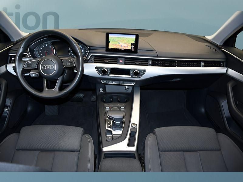 Gebraucht Audi A4 190 PS (139 kW) 2019 Grau Kombi