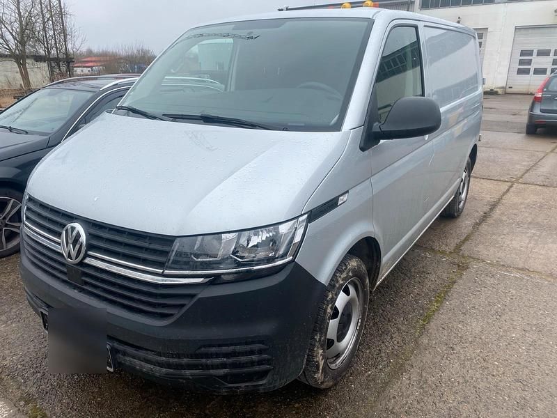Silber Gebraucht 2020 VW Transporter Van | 25.349 € (Guter Preis) - Bild 1/4