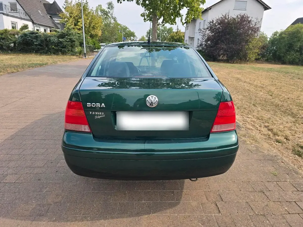 Gebraucht VW Bora 105 PS (77 kW) 1999 Grün Limousine