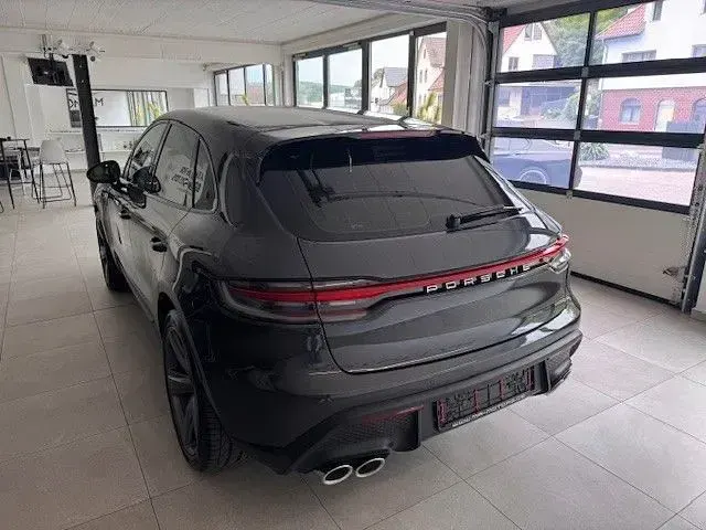 Gebraucht Porsche Macan 381 PS (280 kW) 2022 Grau SUV
