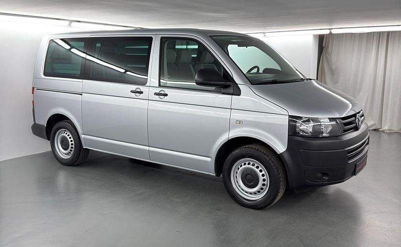 Gebraucht VW Transporter 140 PS (102 kW) 2014 Silber Van