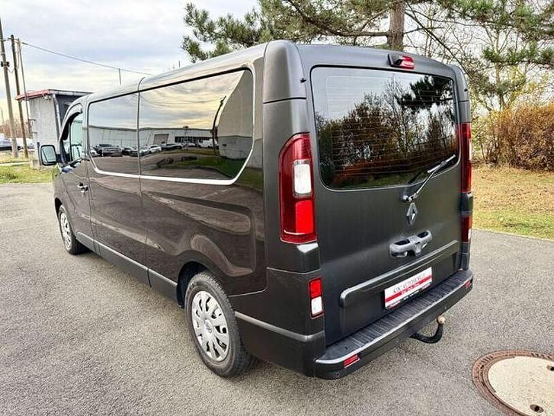 Gebraucht Renault Trafic Life 146 PS (107 kW) 2019 Schwarz Van / Kleinbus