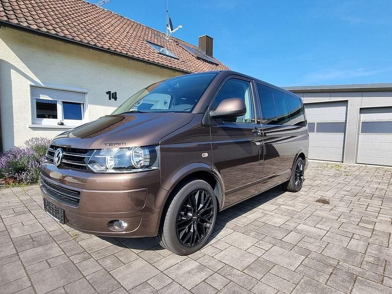 Braun Gebraucht 2010 VW T5 Van | 30.100 € - Bild 1/4