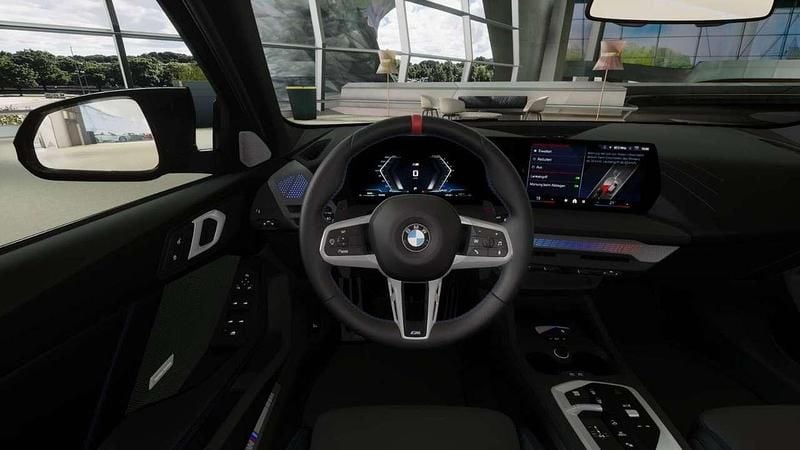 Neu BMW 135 M Performance 300 PS (220 kW) 2026 Alpinweiß uni Kleinwagen