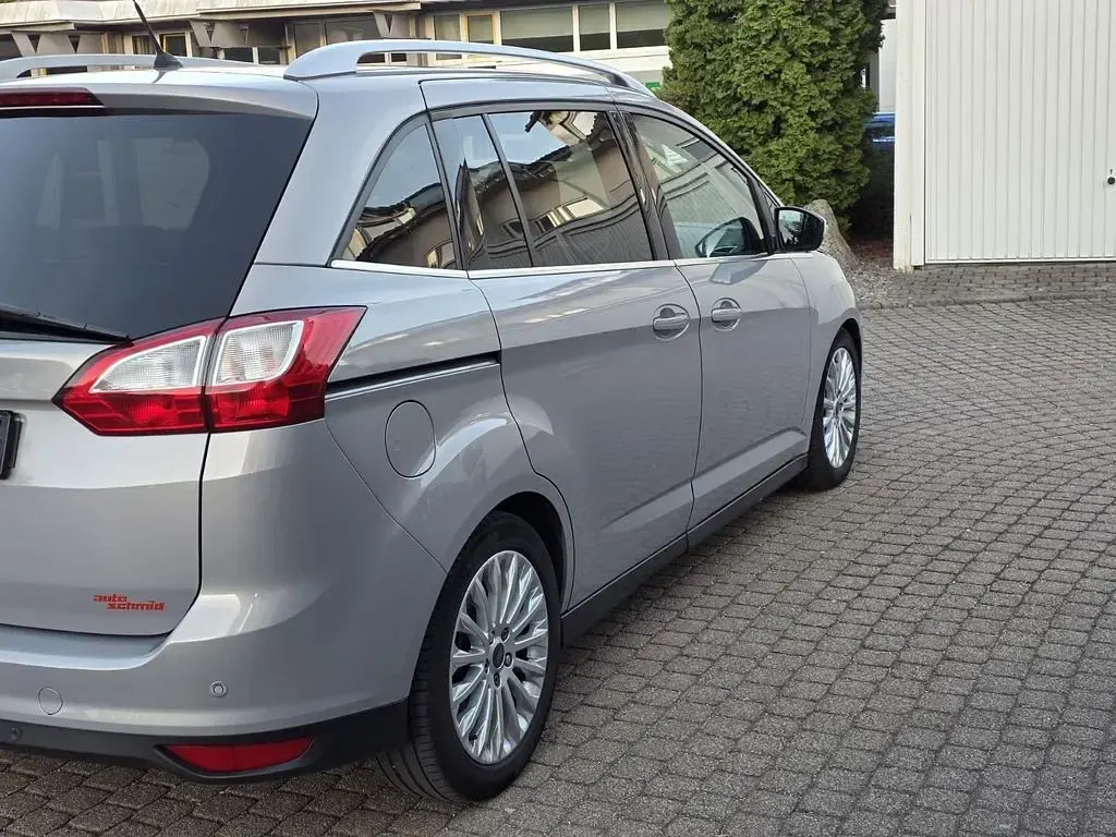 Gebraucht Ford Grand C-Max Titanium 150 PS (110 kW) 2011 Micastonesilber metallic Van / Kleinbus