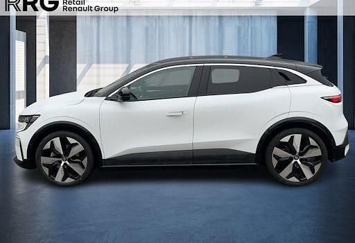 Gebraucht Renault Megane E-Tech Techno 96 kW (131 PS) 2022 Perlmuttweiß dach schwarz Limousine