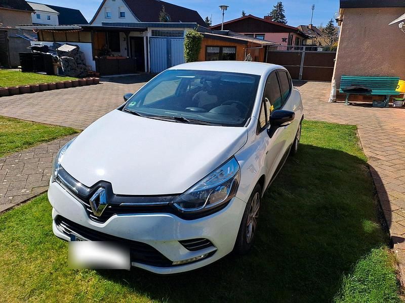 Gebraucht Renault Clio IV 75 PS (55 kW) 2019 Weiß Kleinwagen