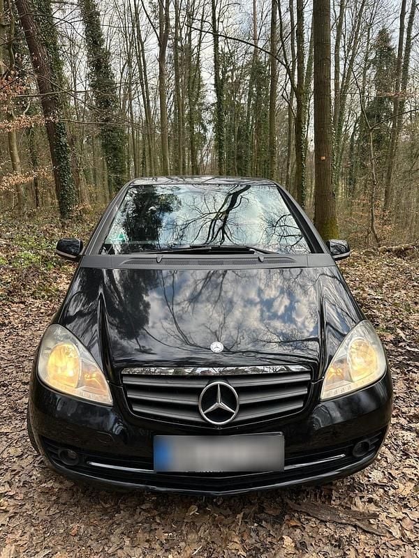 Gebraucht Mercedes A160 83 PS (61 kW) 2010 Schwarz Kleinwagen