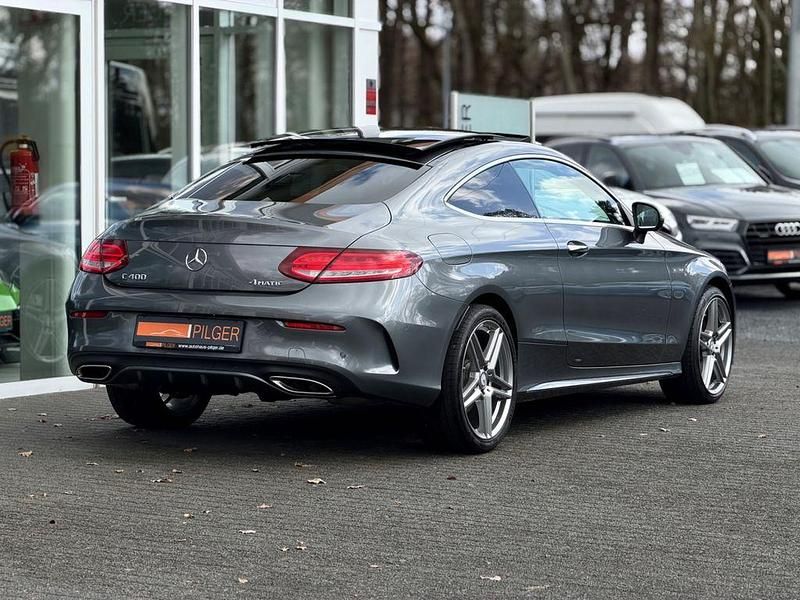 Gebraucht Mercedes C400 333 PS (244 kW) 2016 Grau Coupé