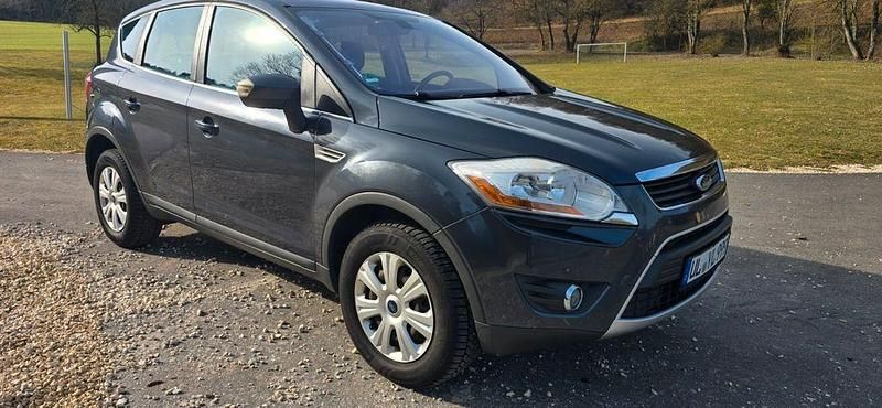 Gebraucht Ford Kuga 136 PS (100 kW) 2010 Grau SUV