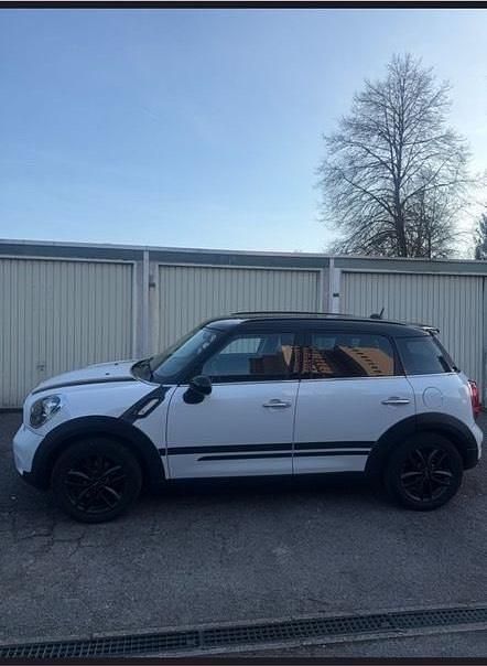 Weiß Gebraucht 2012 Mini Cooper S Countryman SUV | 10.999 € (Fairer Preis) - Bild 1/4
