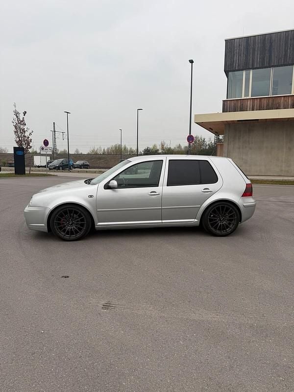 Gebraucht VW Golf IV 150 PS (110 kW) 2002 Silber Limousine
