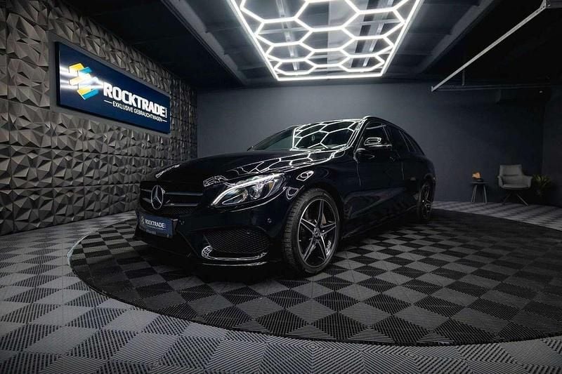 Schwarz Gebraucht 2017 Mercedes C400 AMG Kombi | 25.990 € (Guter Preis) - Bild 1/4