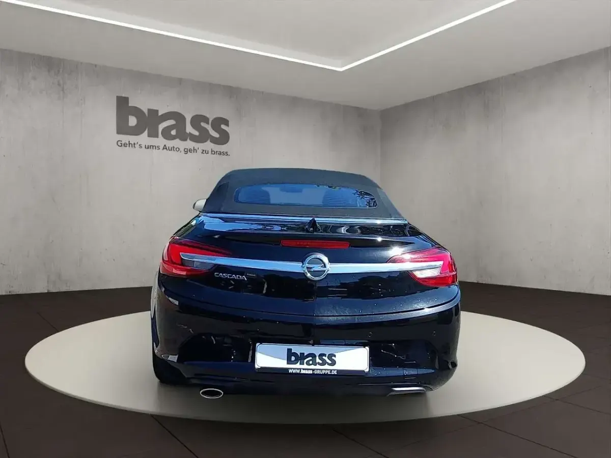 Gebraucht Opel Cascada Edition 140 PS (102 kW) 2018 Onyx schwarz (metallic) Cabrio