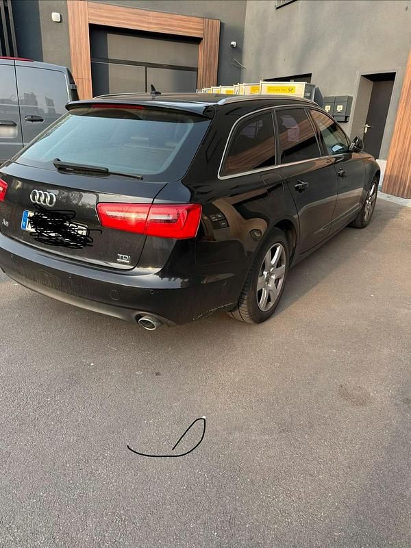 Gebraucht Audi A6 272 PS (200 kW) 2014 Schwarz Kombi