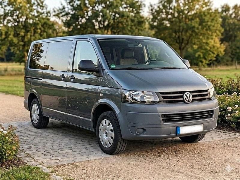 Gebraucht VW T5 140 PS (102 kW) 2011 Grau Van