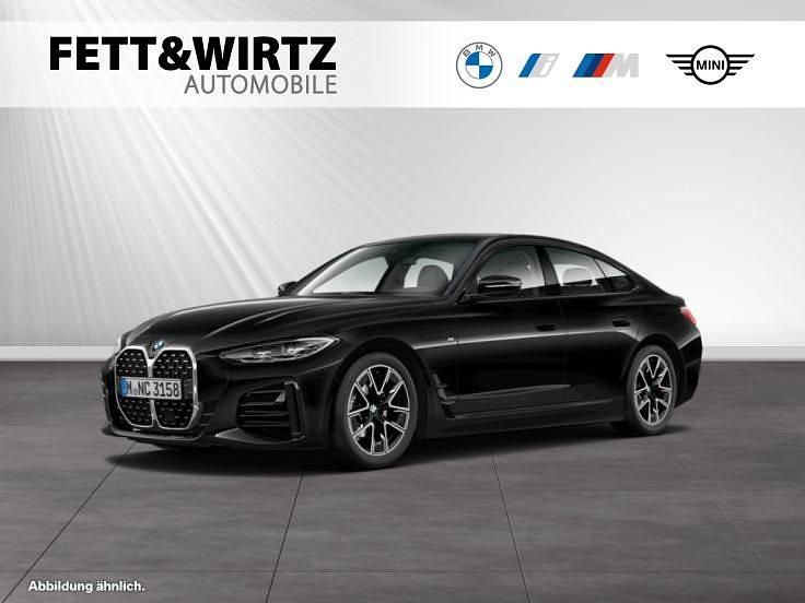 Saphirschwarz metallic Gebraucht 2022 BMW 420 Limousine | 38.888 € (Teuer) - Bild 1/3