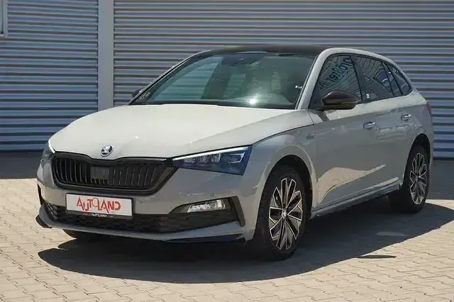 Gebraucht Skoda Scala Monte Carlo 150 PS (110 kW) 2023 Stahlgrau Kleinwagen