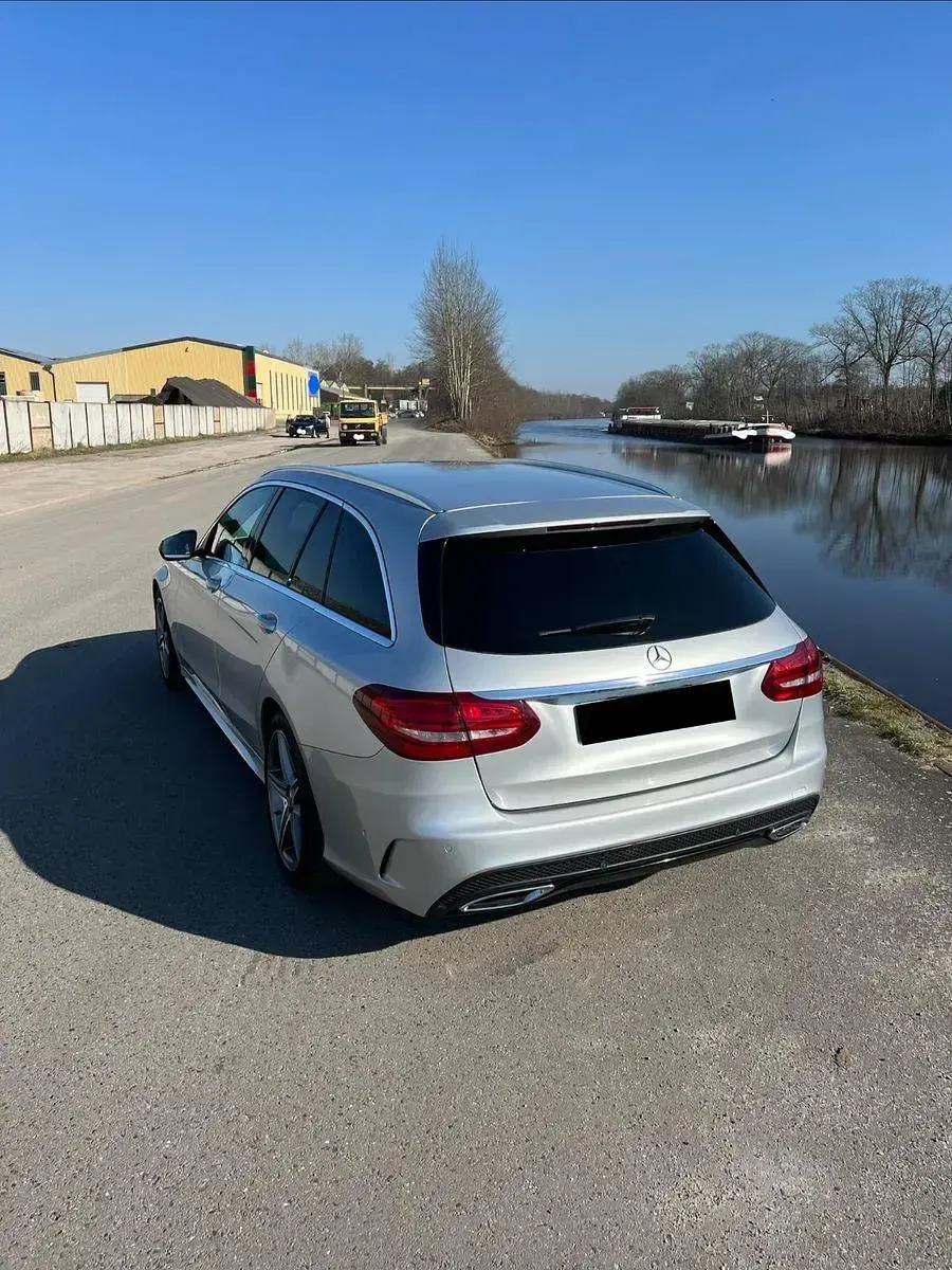 Gebraucht Mercedes C220 AMG line 163 PS (119 kW) 2016 Silber Kombi