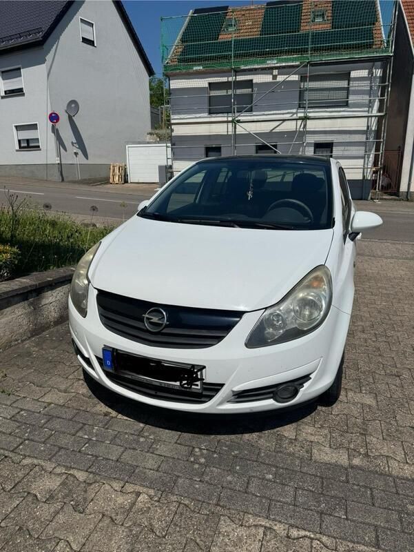 Weiß Gebraucht 2010 Opel Corsa Kleinwagen | 2.200 € (Fairer Preis) - Bild 1/4