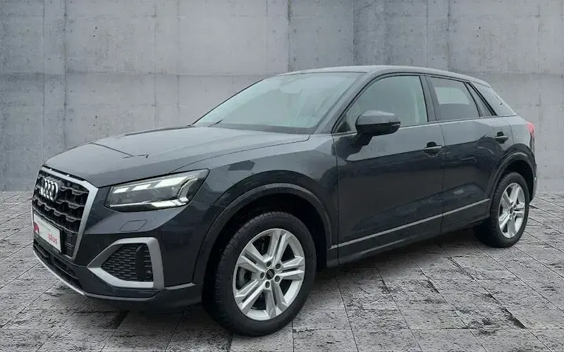 Gebraucht Audi Q2 Advanced 116 PS (85 kW) 2025 Manhattangrau metallic SUV