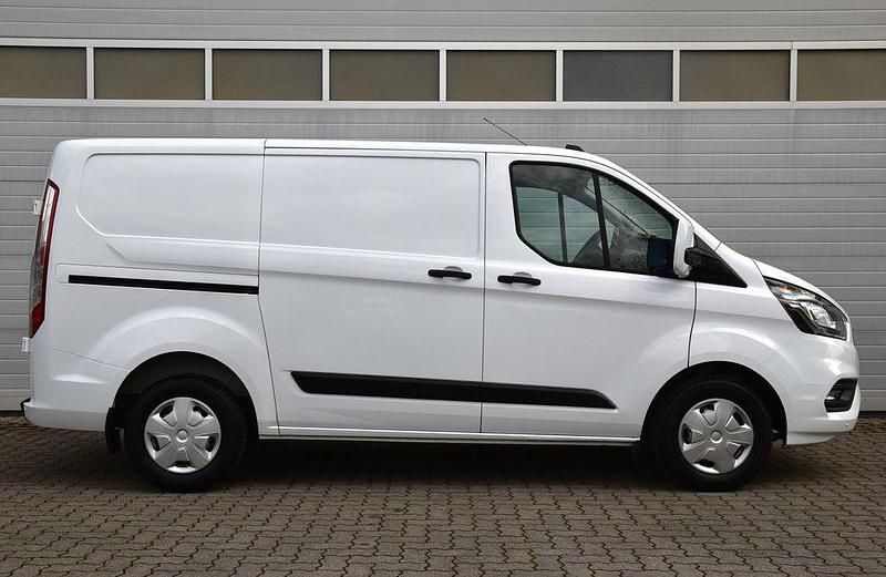 Gebraucht Ford Transit Custom Trend 105 PS (77 kW) 2022 Weiß Van / Kleinbus