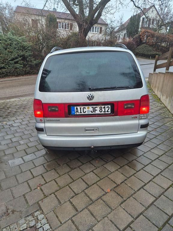 Gebraucht VW Sharan Highline 150 PS (110 kW) 2001 Silber Van / Kleinbus