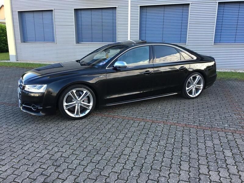 Schwarz Gebraucht 2015 Audi S8 Ambiente Limousine | 33.900 € - Bild 1/3