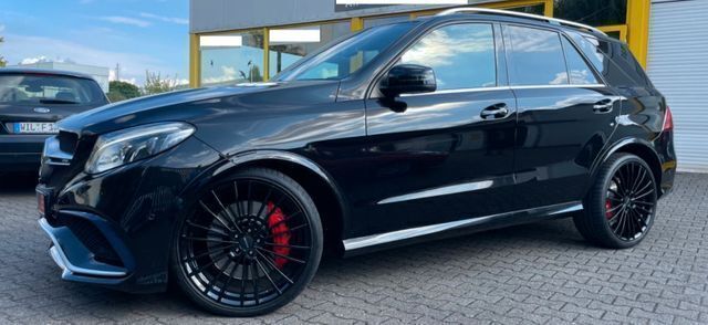 Schwarz Gebraucht 2016 Mercedes GLE63 AMG AMG Limousine | 45.500 € (Etwas zu teuer) - Bild 1/4