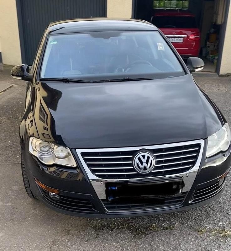 Schwarz Gebraucht 2006 VW Passat Limousine | 1.800 € (Superpreis) - Bild 1/2
