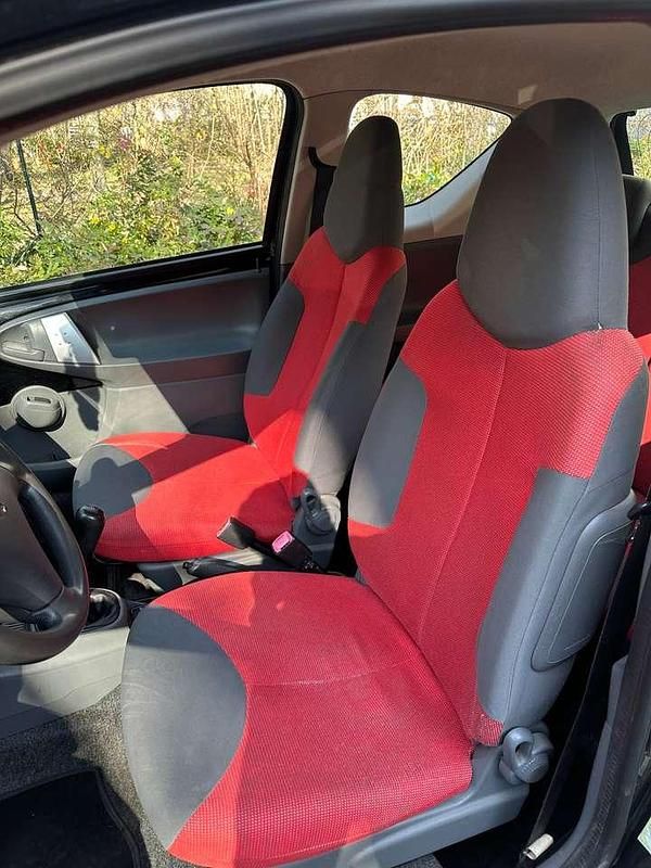 Gebraucht Peugeot 107 Urban Move 68 PS (50 kW) 2007 Schwarz Kleinwagen