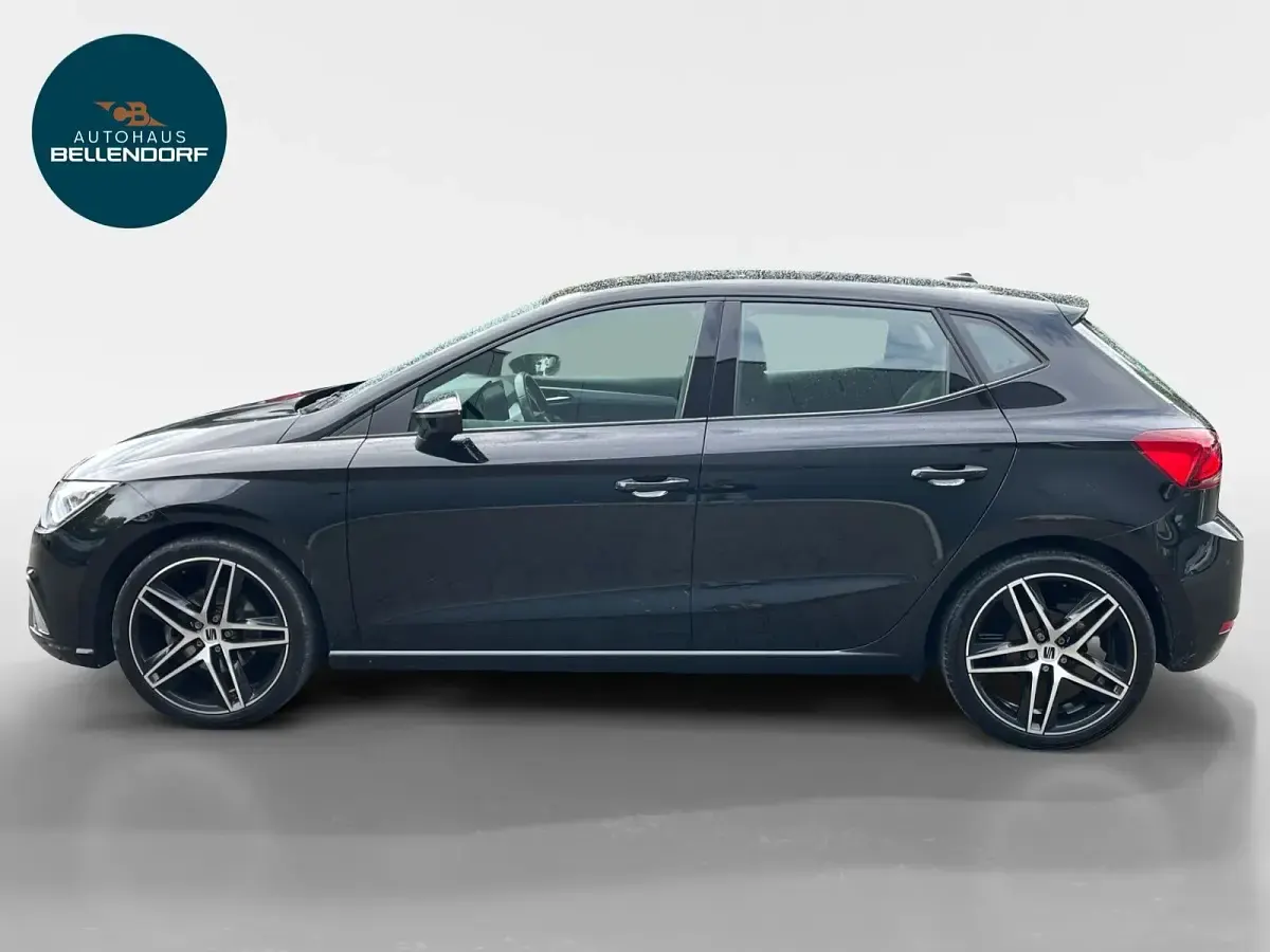 Gebraucht Seat Ibiza FR 150 PS (110 kW) 2023 Mitternachtsschwarz Kleinwagen