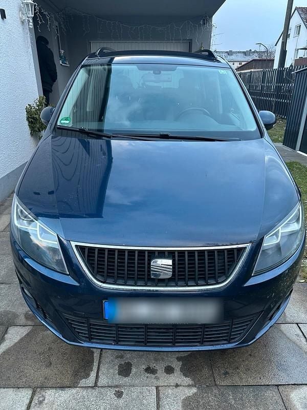 Blau Gebraucht 2012 Seat Alhambra Van / Kleinbus | 7.000 € (Guter Preis) - Bild 1/4