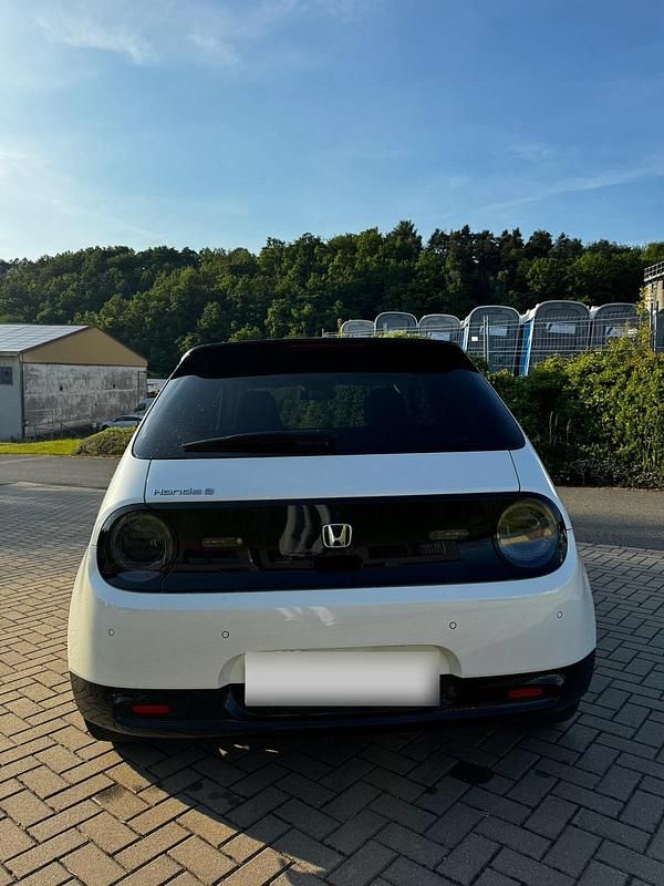 Gebraucht Honda e Advance 113 kW (154 PS) 2022 Weiß Kleinwagen