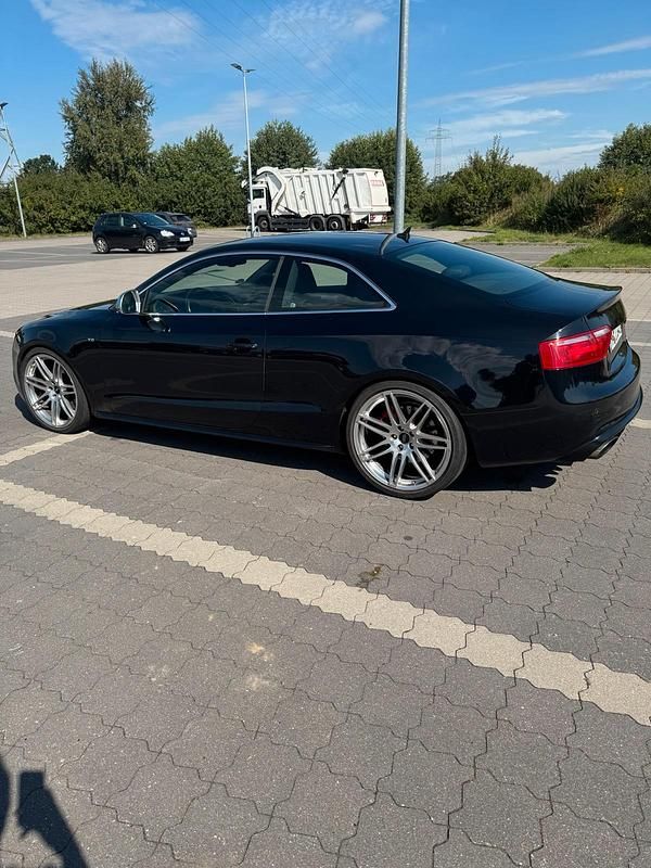 Schwarz Gebraucht 2008 Audi S5 Performance Coupé | 17.250 € (Teuer) - Bild 1/4