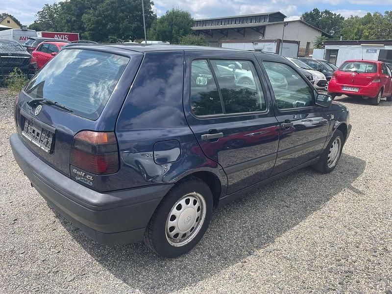 Other Gebraucht 1993 VW Golf III Limousine | 2.200 € - Bild 1/4