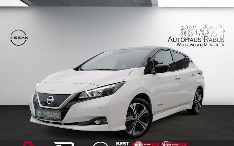 Gebraucht Nissan Leaf N-Connecta 110 kW (150 PS) 2020 Weiß Kleinwagen