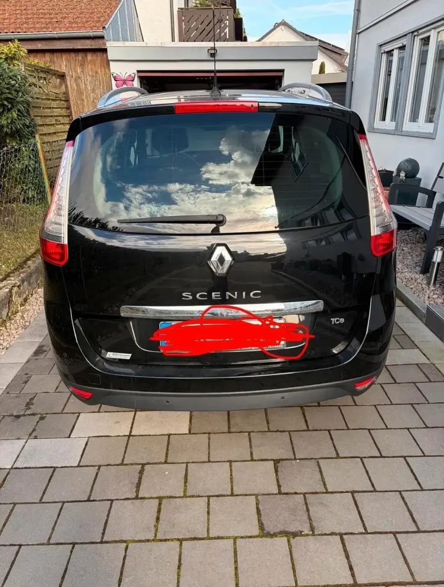 Gebraucht Renault Grand Scénic III Bose Edition 132 PS (97 kW) 2015 Schwarz Van / Kleinbus