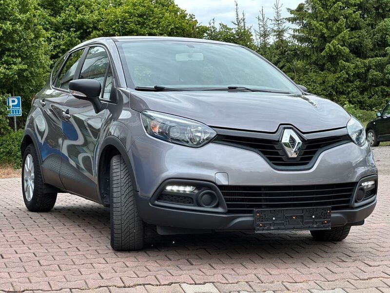 Gebraucht Renault Captur Expression 90 PS (66 kW) 2014 Grau SUV