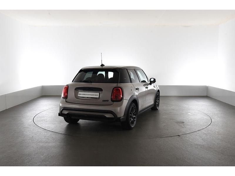 Gebraucht Mini Cooper Classic 136 PS (100 kW) 2022 Grau Kleinwagen