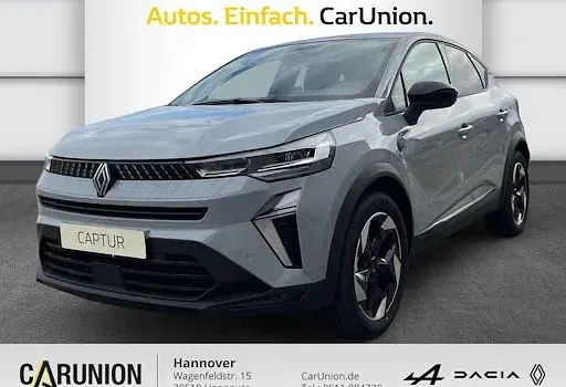 Neu Renault Captur Life 115 PS (84 kW) 2025 Grau SUV