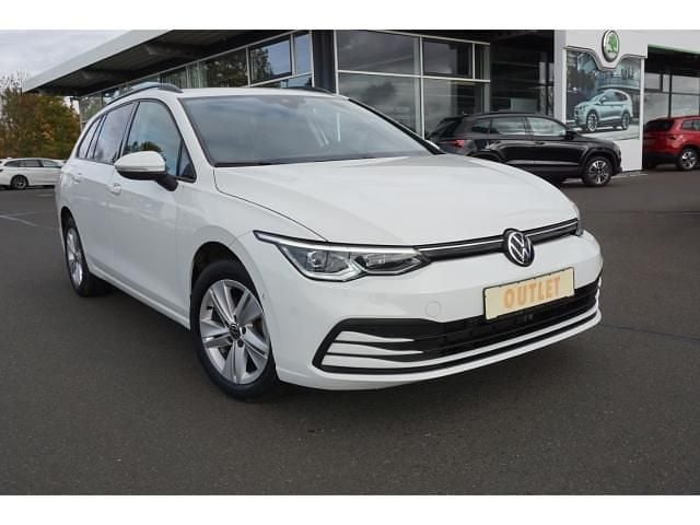Weiss Gebraucht 2023 VW Golf VIII Kombi | 21.880 € (Guter Preis) - Bild 1/4